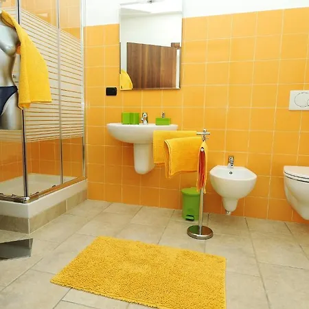 B&B A Suello Nocleg ze śniadaniem 3*